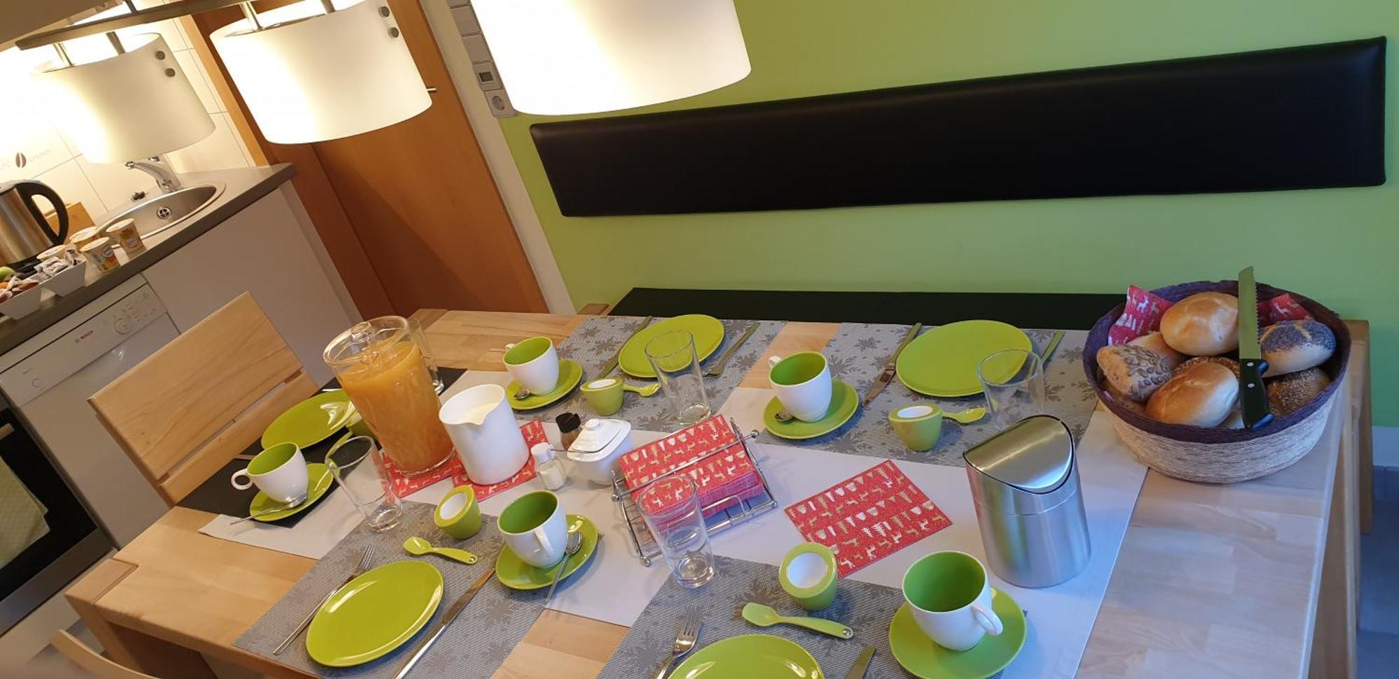 Pension Wauri , Ferienwohnung ' SCHWÄBISCHE ALB ' , Mansarden - Wohnung Waldenbuch Exterior foto