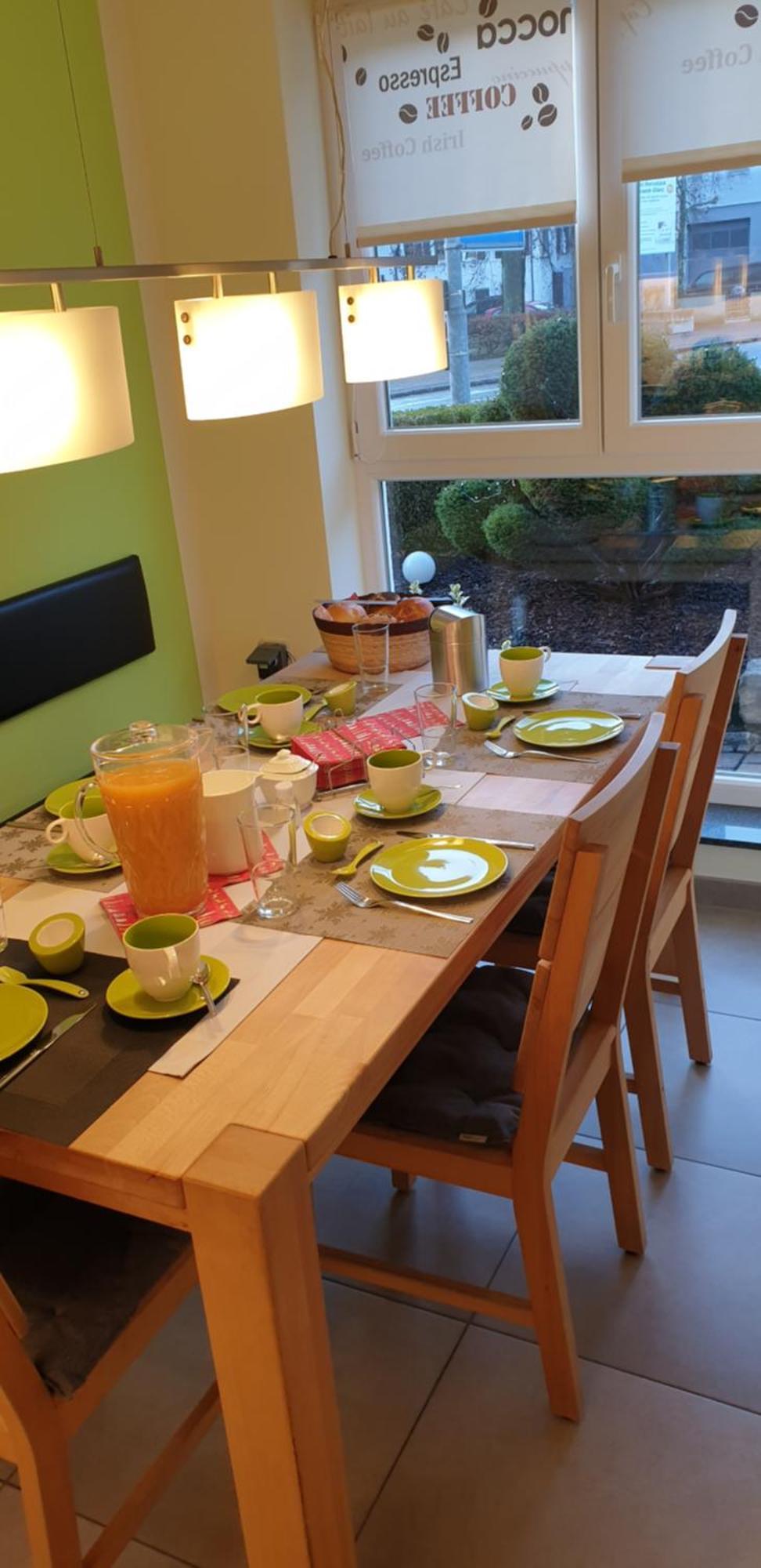 Pension Wauri , Ferienwohnung ' SCHWÄBISCHE ALB ' , Mansarden - Wohnung Waldenbuch Exterior foto