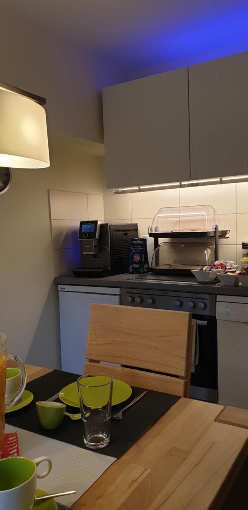 Pension Wauri , Ferienwohnung ' SCHWÄBISCHE ALB ' , Mansarden - Wohnung Waldenbuch Exterior foto