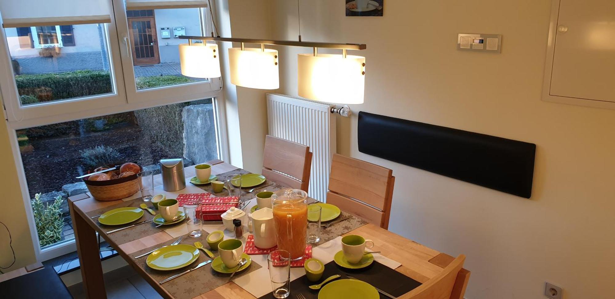 Pension Wauri , Ferienwohnung ' SCHWÄBISCHE ALB ' , Mansarden - Wohnung Waldenbuch Exterior foto