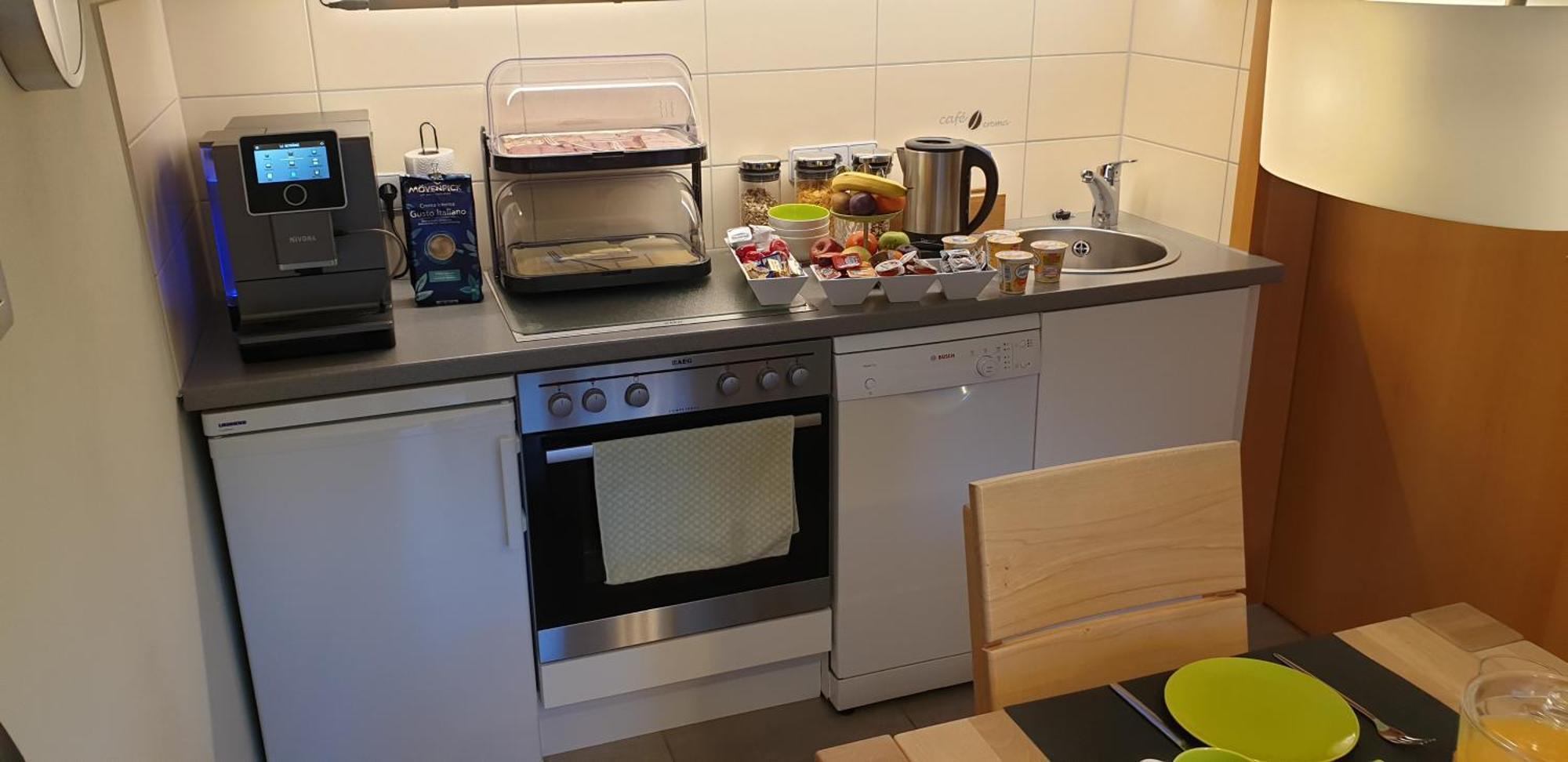 Pension Wauri , Ferienwohnung ' SCHWÄBISCHE ALB ' , Mansarden - Wohnung Waldenbuch Exterior foto