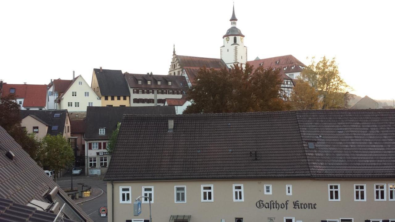 Pension Wauri , Ferienwohnung ' SCHWÄBISCHE ALB ' , Mansarden - Wohnung Waldenbuch Exterior foto